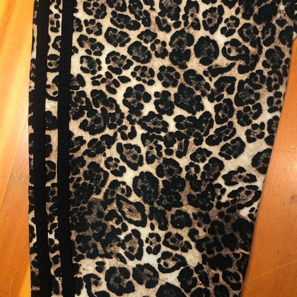 No Comment leopard print leggings with stripes L - Picture 3 of 4